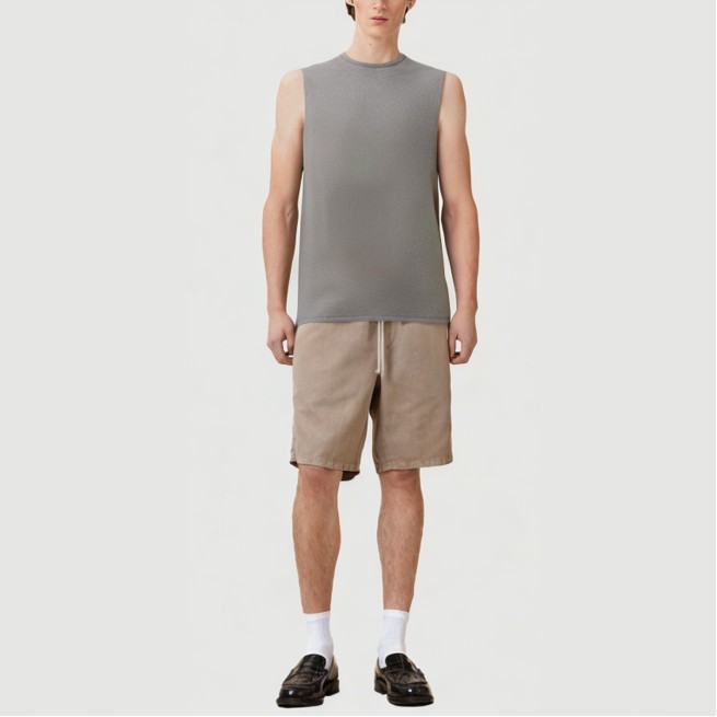 Washed cotton street style vest