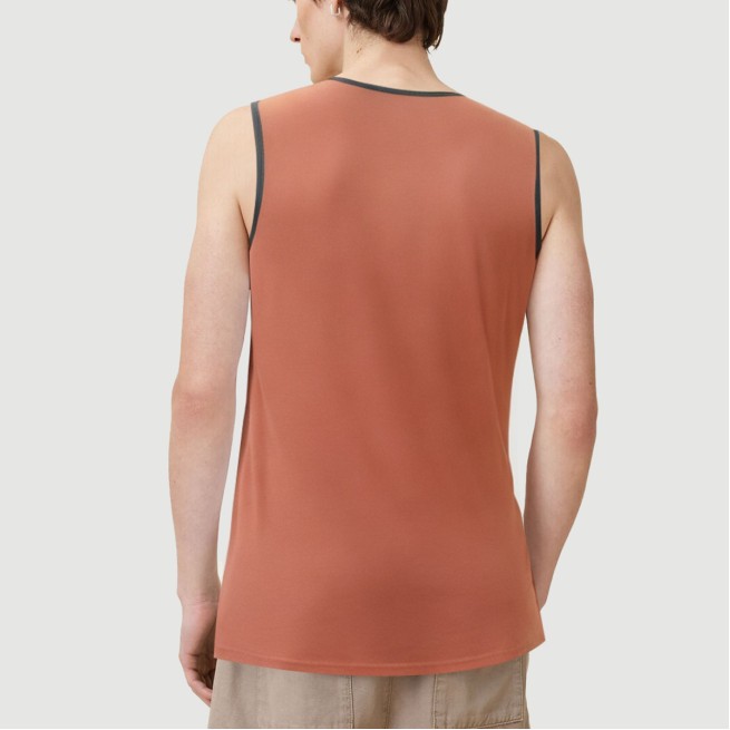 Lightweight breathable pre-shrunk vest