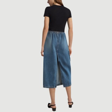 Denim blue calf-length skirt with front pockets