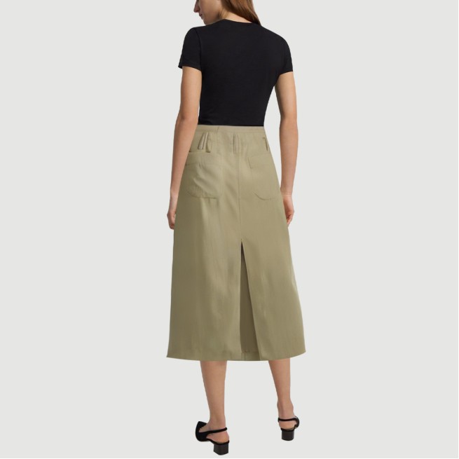 Pleated A-line maxi skirt with back zipper