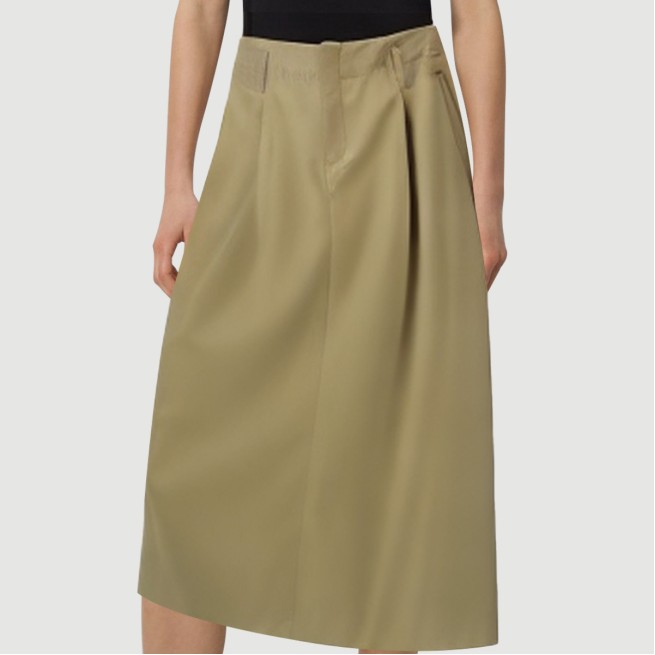 Pleated A-line maxi skirt with back zipper