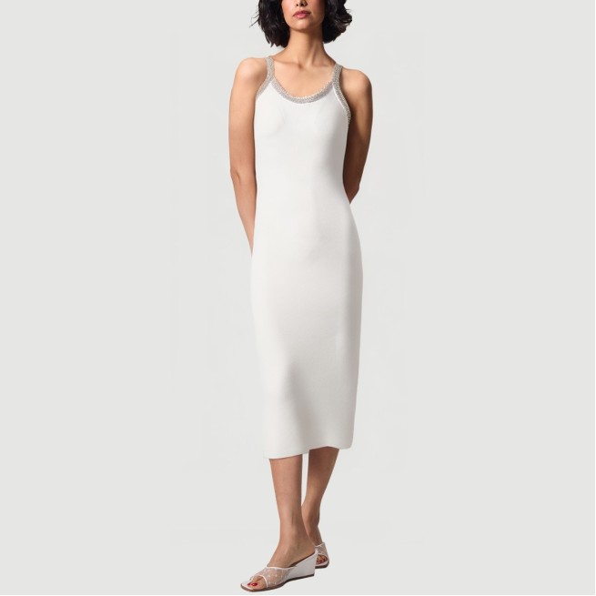 Elegant fitted dress with rhinestones