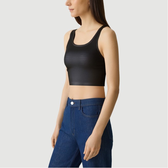 Off-the-shoulder sleeveless cropped vest