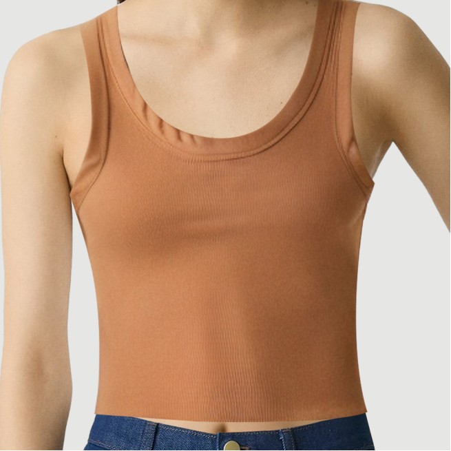 Deep U-neck thick-edge slim-fit camisole
